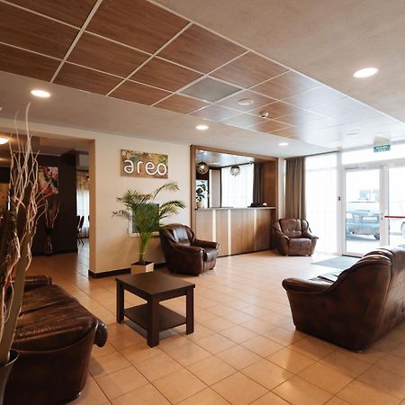 Areo Hotel & Restaurant Bradesti Ngoại thất bức ảnh